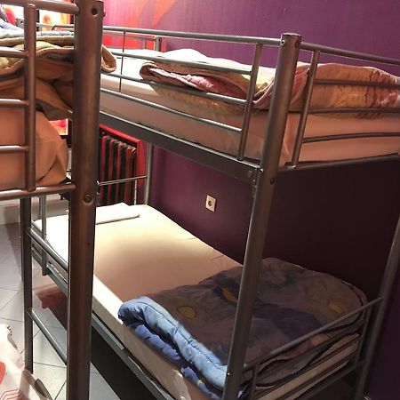 Jacobs Inn Hostel Párizs Kültér fotó