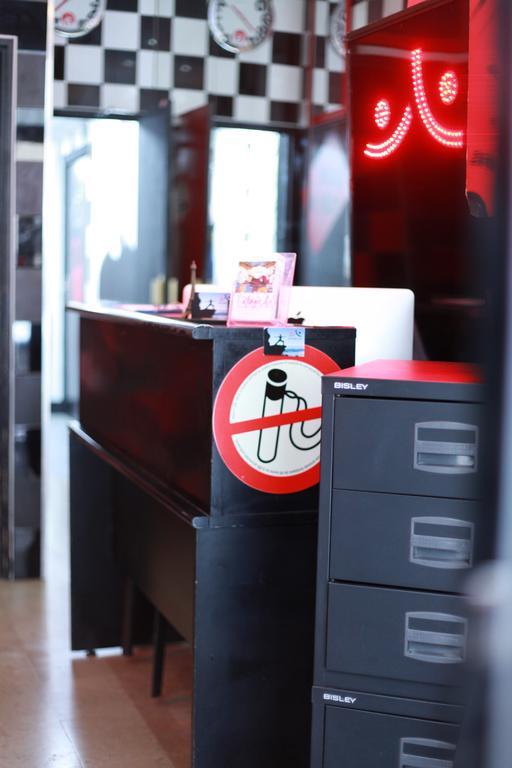 Jacobs Inn Hostel Párizs Kültér fotó