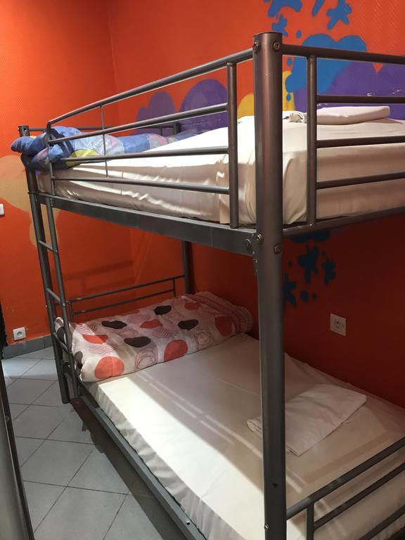 Jacobs Inn Hostel Párizs Kültér fotó