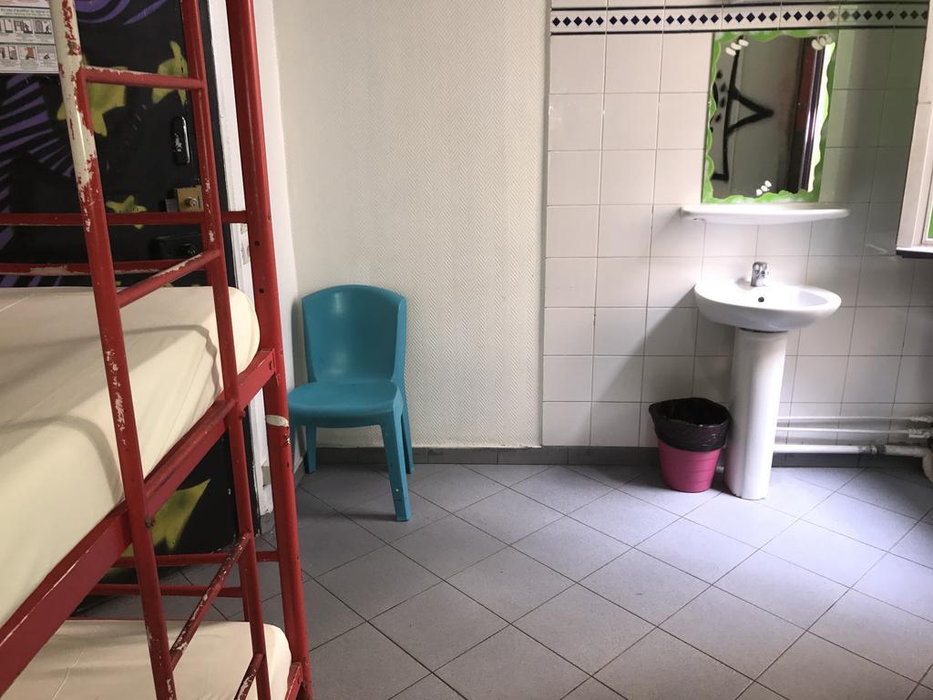 Jacobs Inn Hostel Párizs Kültér fotó